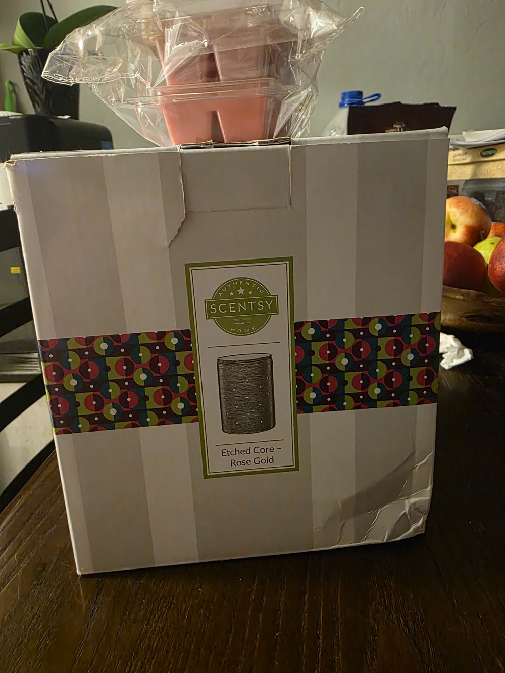 Scentsy Etched Core Rose Gold Wax Warmer NIB with 2 Wax Bars Bundle